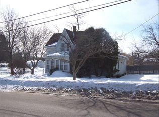 820 Lake St, Baraboo, WI 53913