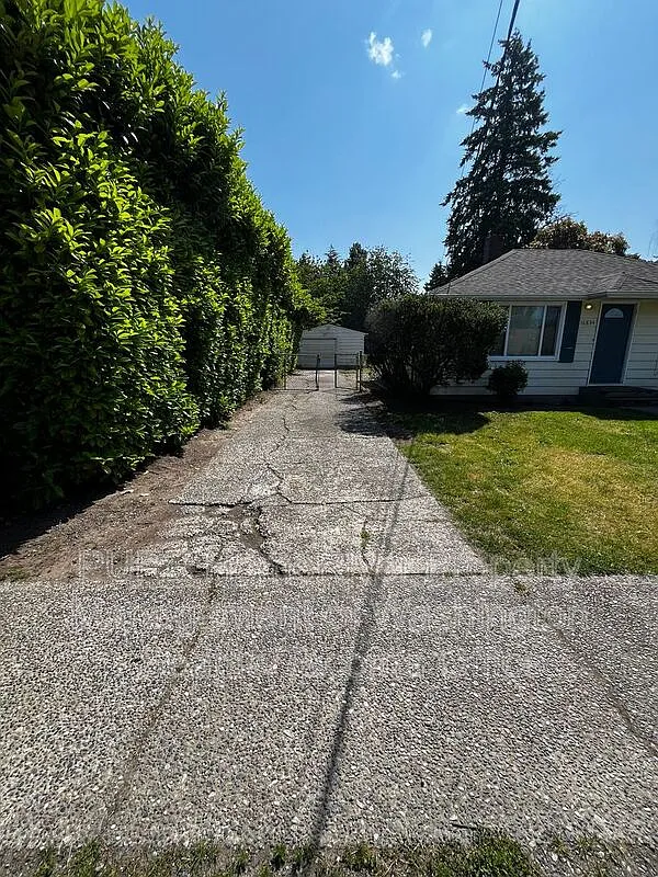 2 bed, 1.0 bath, 740 sqft, $2,695 — Photo 3
