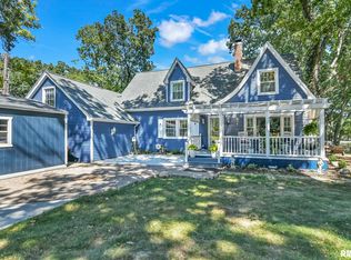 42 Hazel Dell Ln, Springfield, IL 62712