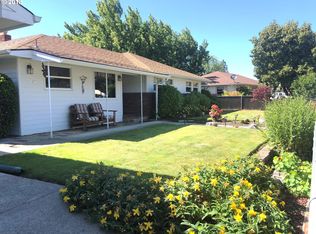 328 NE Emerald Dr, Roseburg, OR 97470