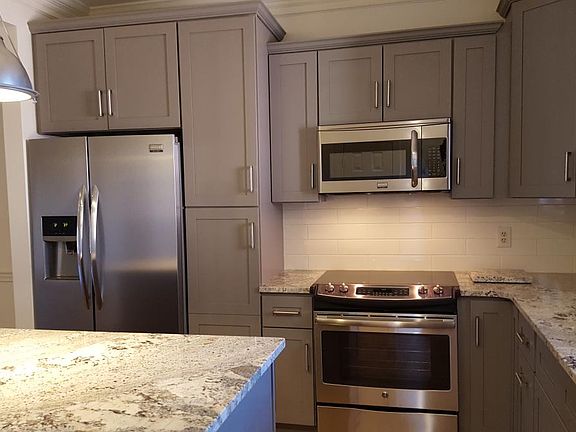 Stainless appliances