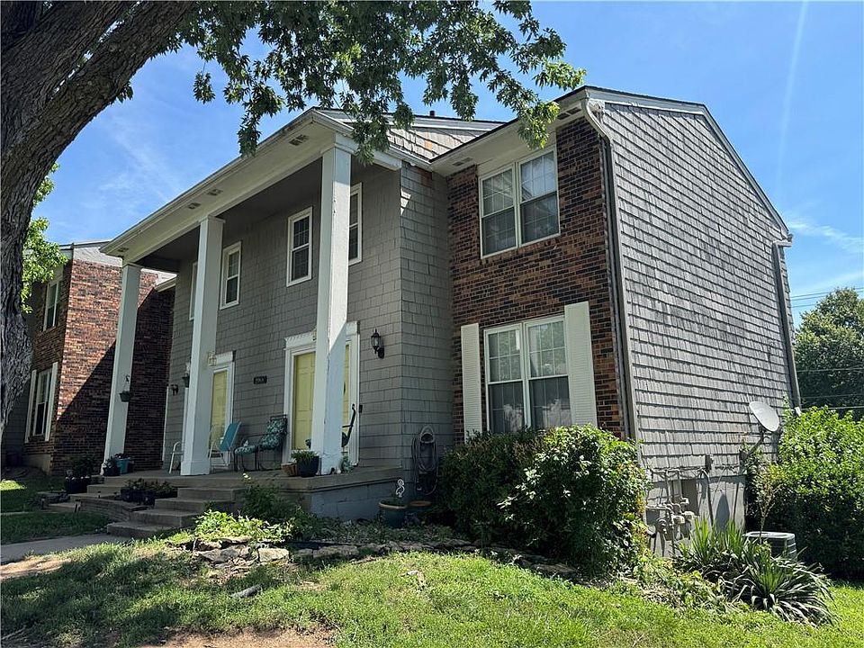 1st image of 8033 N Harrison Ln