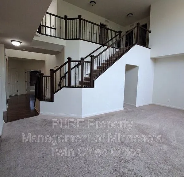 5106 159th St W — Photo 1