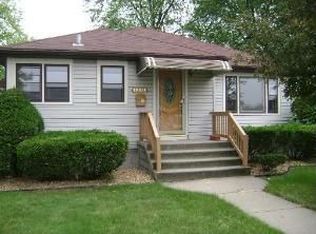 18518 Chicago Ave, Lansing, IL