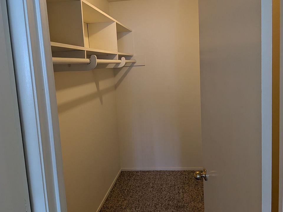 Walk in Closet
