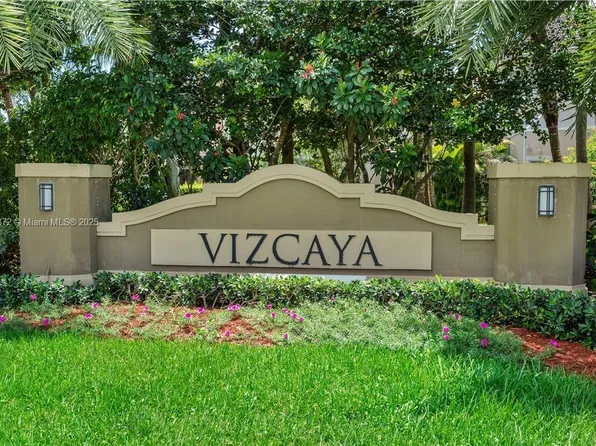 922 NW 127th Ave, Coral Springs, FL 33071