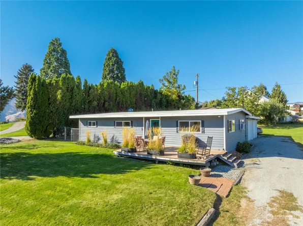275 Wells Avenue, Manson, WA 98831