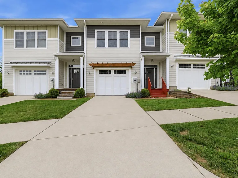 0 N Cypress Ln — Photo 1