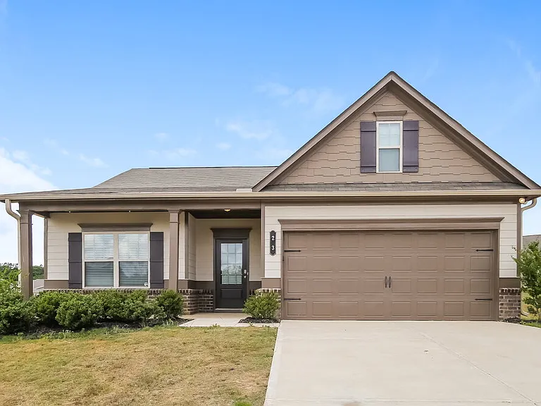 23 Woody Way NW — Photo 1