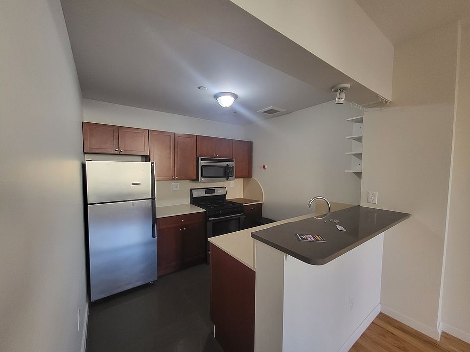 1st image of 26-58 30th St #3