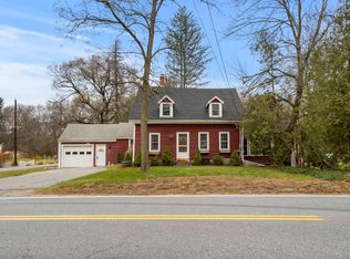 123 Dutton Rd, Pelham, NH 03076