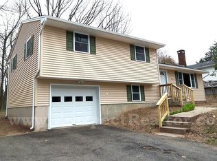 8 Terry Rd, Prospect, CT 06712
