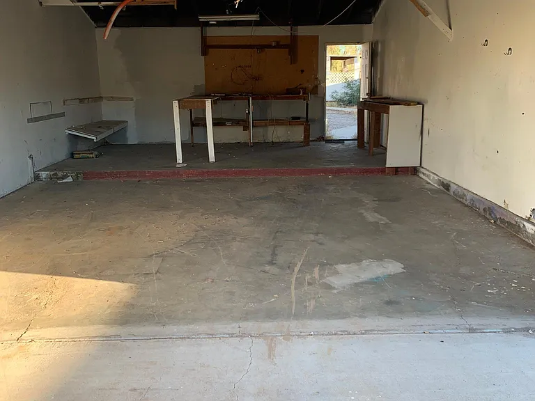 380 Riverfront Dr #B — Photo 5