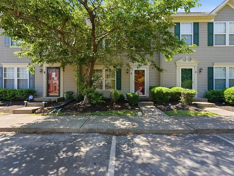 3401 Anderson Rd #4 — Photo 1