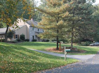 35 Hill Dr, Denver, PA 17517