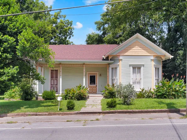709 Belmont Ave, Shelbyville, TN 37160