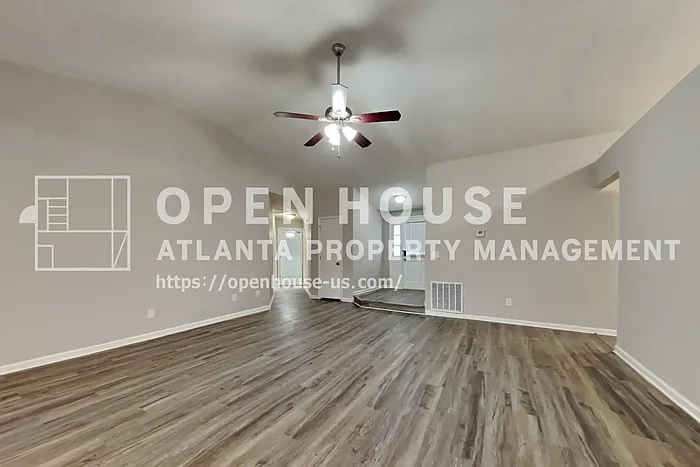 3 bed, 2.0 bath, 1668 sqft, $2,045 — Photo 4