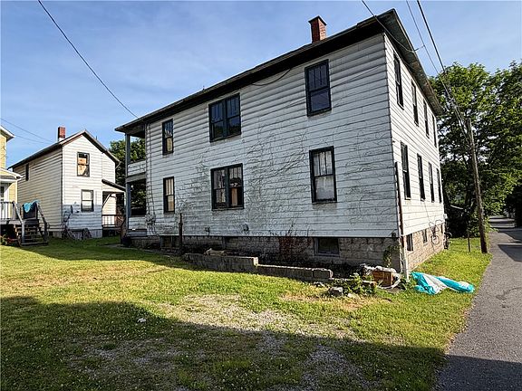 3rd image of 421 Forest Ave #423