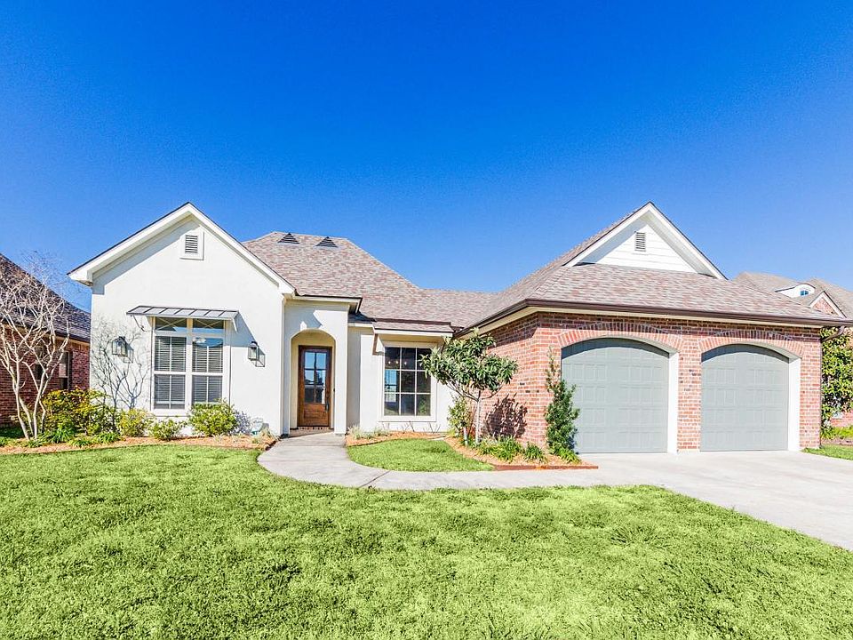 1st image of 109 Sago Palm Way