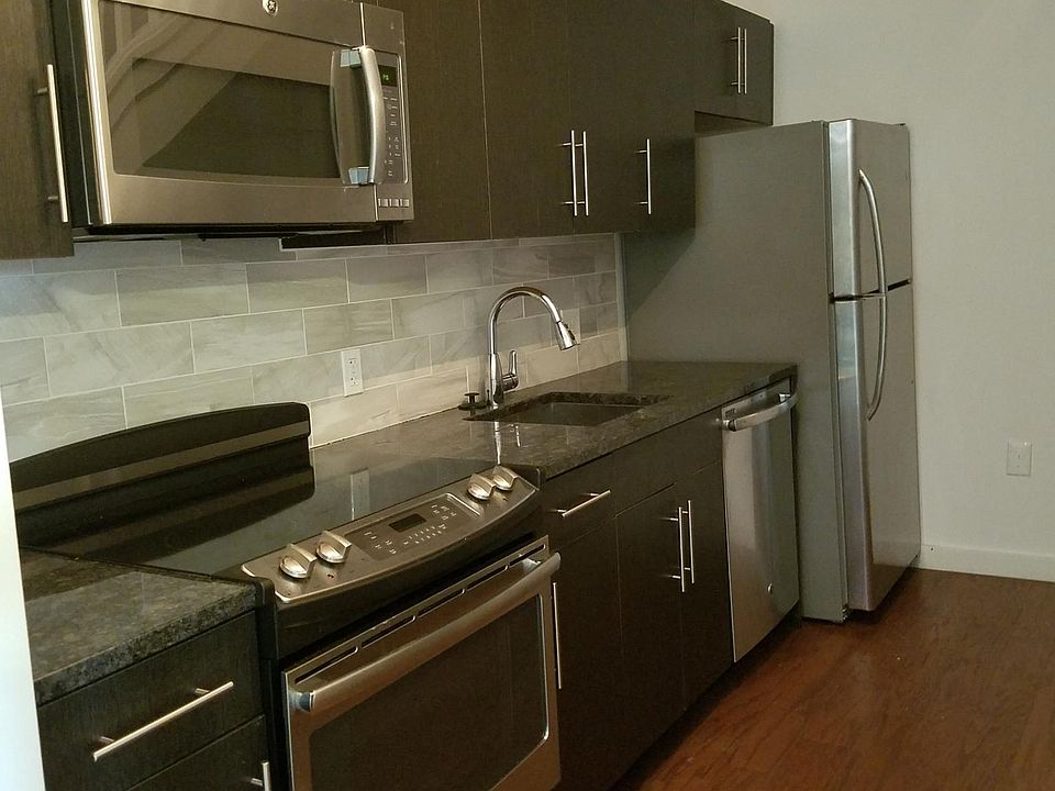 1st image of 2322 Fitzwater St #303