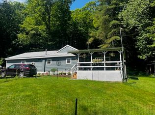 419 Coach Road, Chester, VT 05143