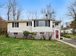 3 Poplar Trl, Monroe, NY 10950
