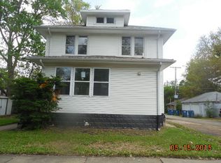 945 E Eagle St, Kankakee, IL