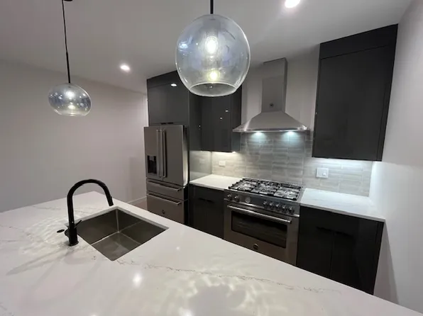 4333 N Western Ave #3, Chicago, IL 60618