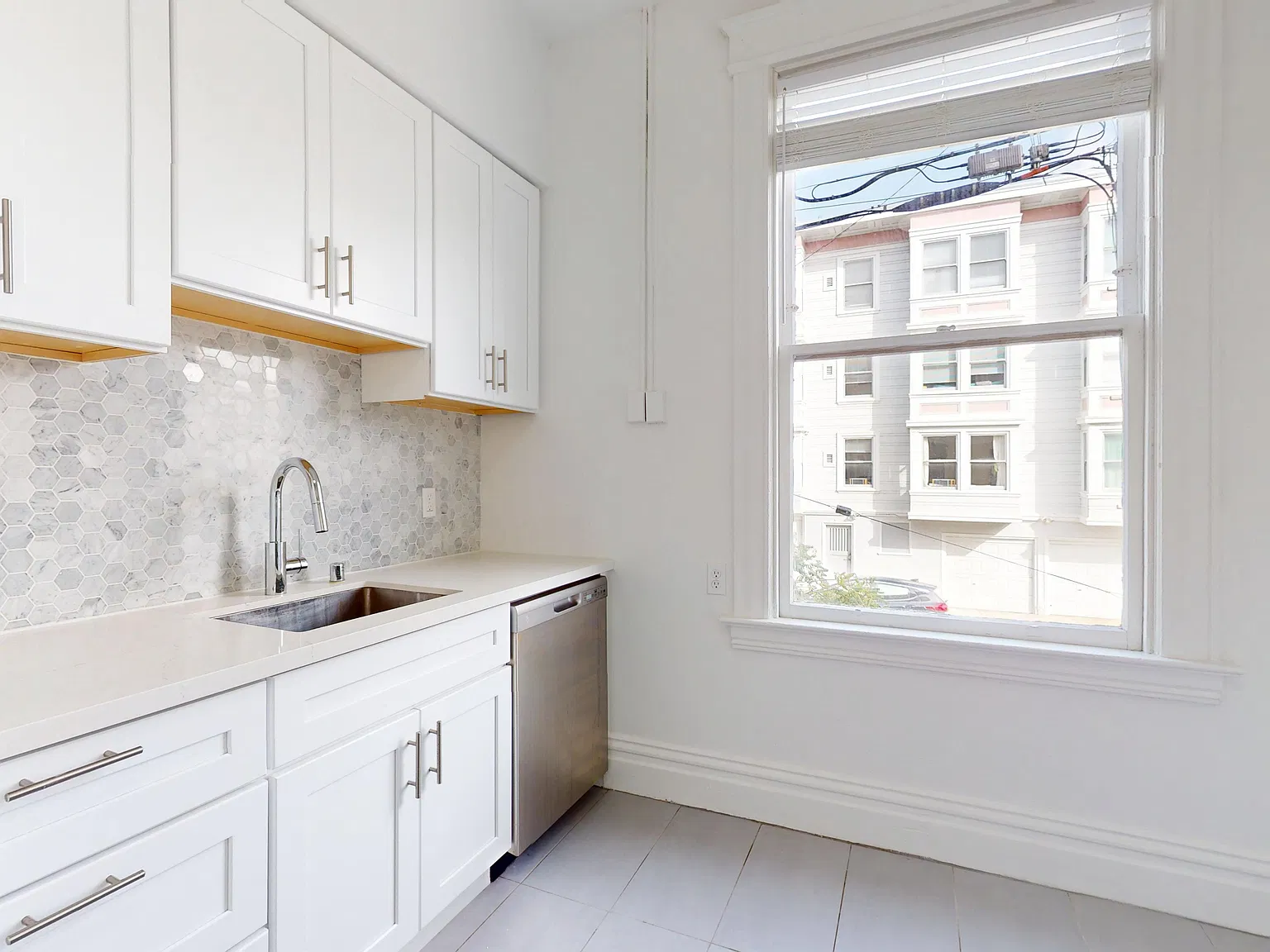 Remodeled Kitchen with Full Size Washer Dryer in Unit! — Photo 4