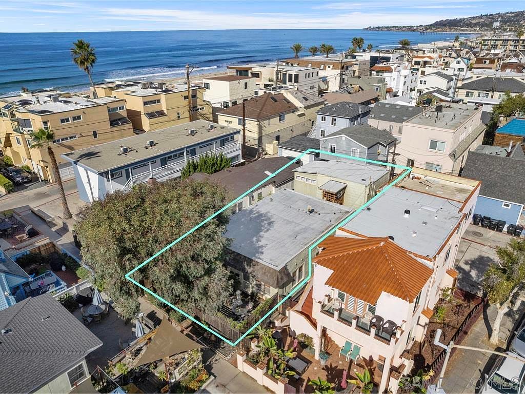 726-728 ormond ct san diego ca 92109