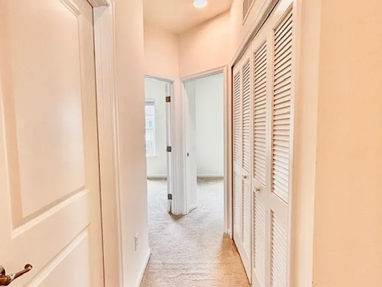 7473 Singers Way — Photo 36