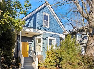 523 NE Knott St, Portland, OR 97212