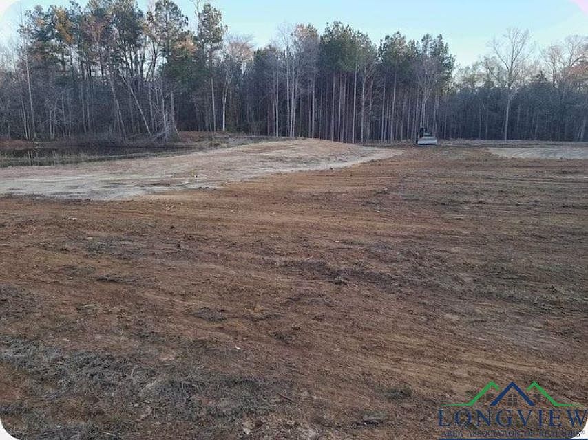 2nd image of 1699 County Road 1214