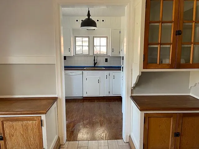 6301 Alexander Dr — Photo 8
