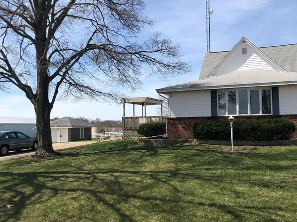 8863 Kessinger Rd, Tremont, IL 61568
