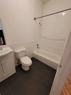 Rented by Garden Management | media 8