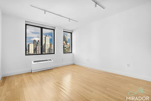 Rented by Mirador Real Estate | media 1