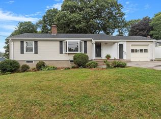 9 Eastwood Rd, Shrewsbury, MA 01545