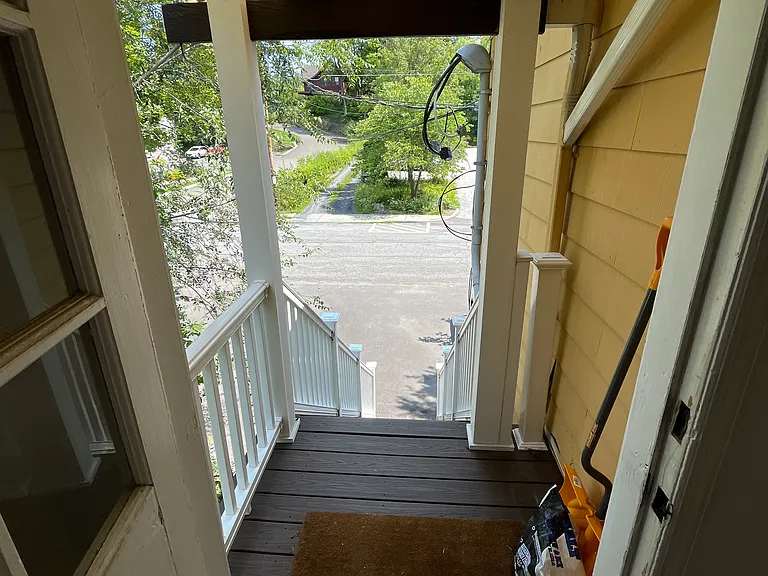 8 N Front St — Photo 12