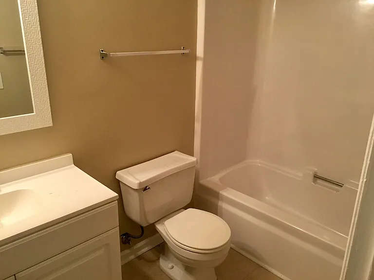 1502 Medland Dr — Photo 7