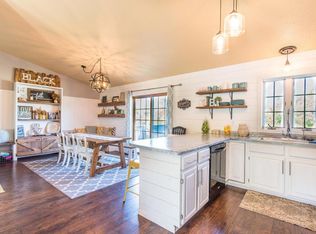 723 Sunset Dr, Fergus Falls, MN 56537