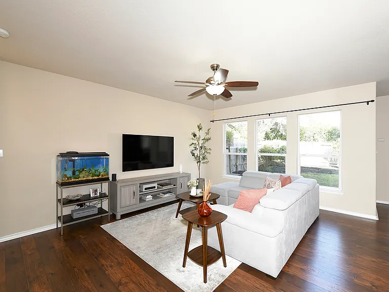 1119 Pinnacle Fls — Photo 3