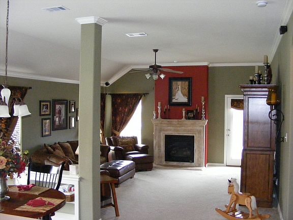 4th image of 10216 Cantana Ct