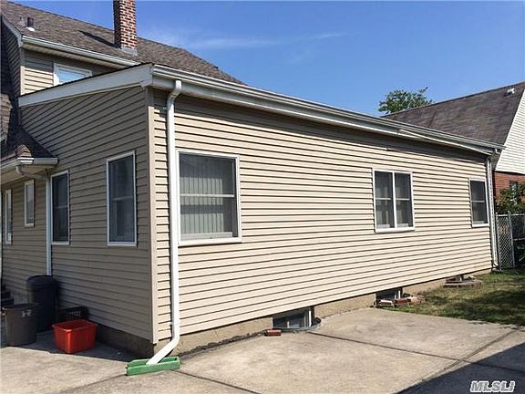 5th image of 163 Harrison Ave