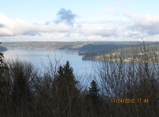 17523 SE 45th St, Bellevue, WA 98006