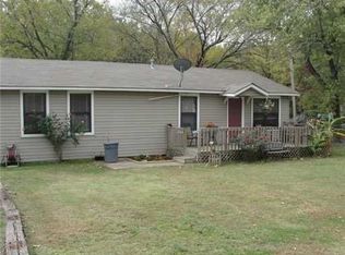 615 Red Hill Rd, Alma, AR 72921
