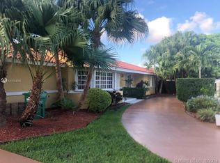 13860 SW 18th St, Miami, FL 33175