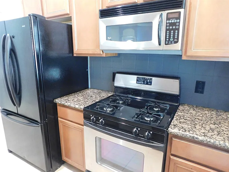 2615 Starboard Point Dr — Photo 13