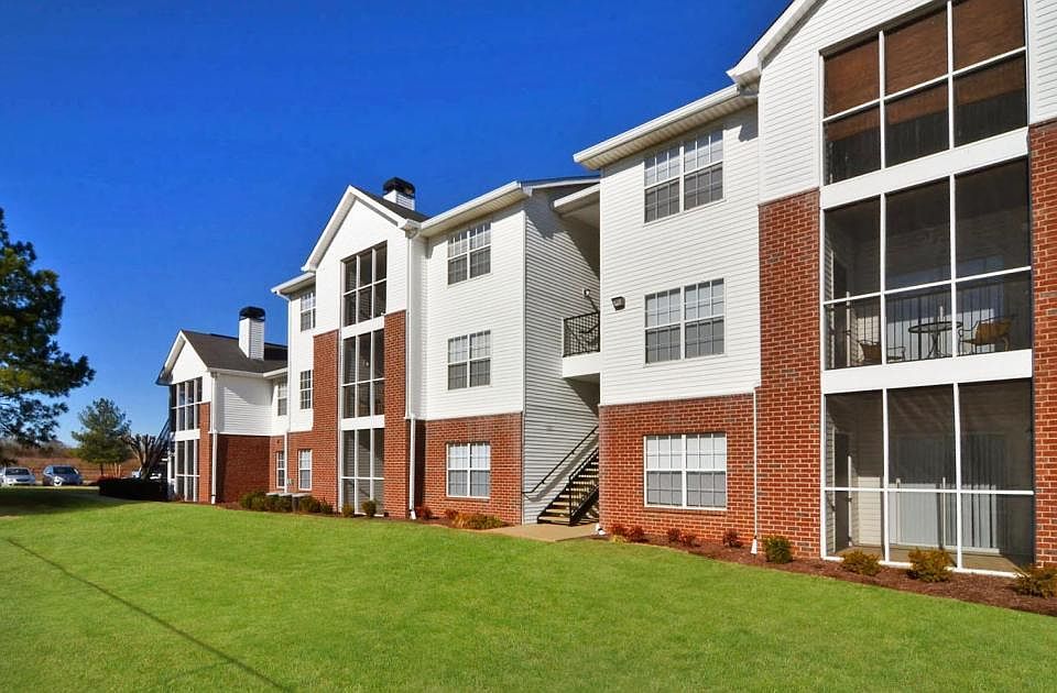 The Reserve Harper's Point Luxury Apartment Homes 225 John R Rice