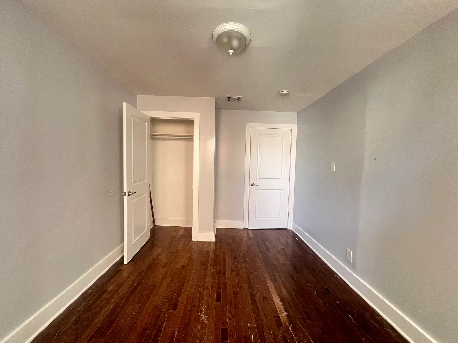 235 Martin Luther King Jr Dr — Photo 2